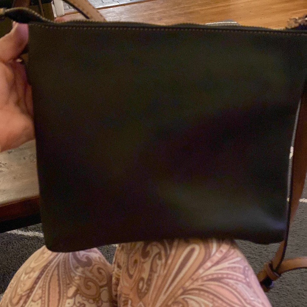 NWOT Boutique Navy and Tan Crossbody Bag Adjustable Strap - Picture 6 of 11
